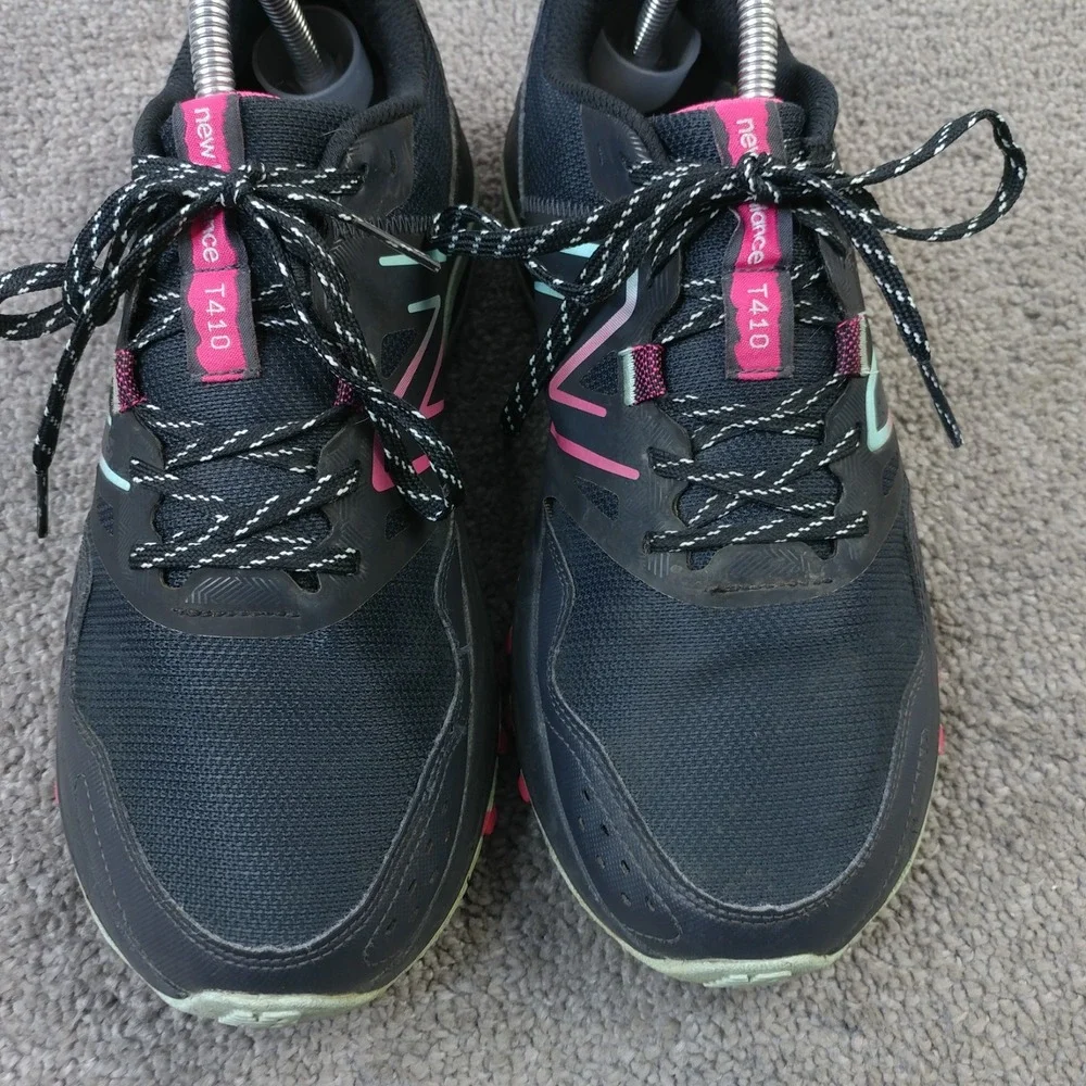 New Balance 410 V7 Womens 10 D Trail Running Hiking Shoes Black Pink WT410BP7